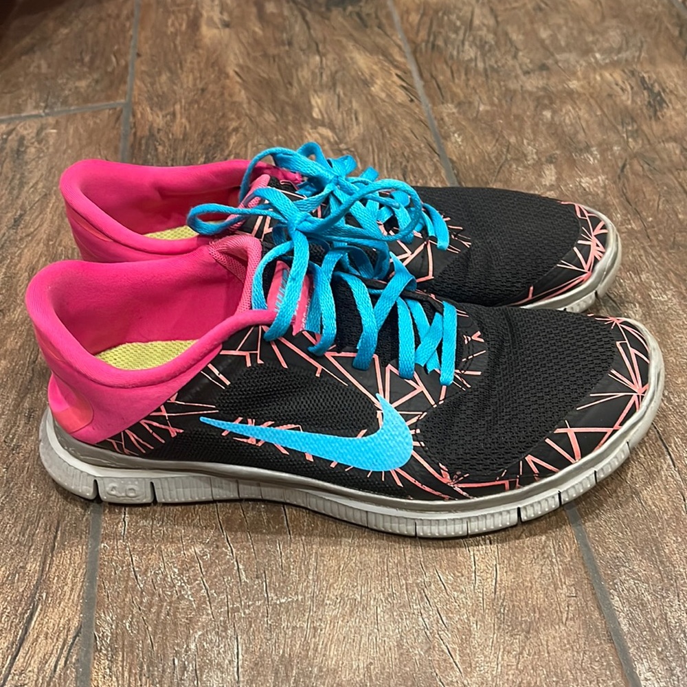 Nike Free tennis shoes